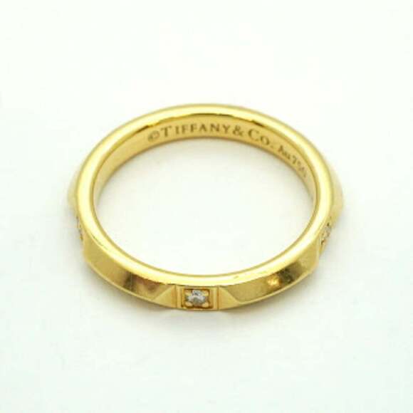 TIFFANY 18k Gold Diamond Ring - Picture 3 of 9